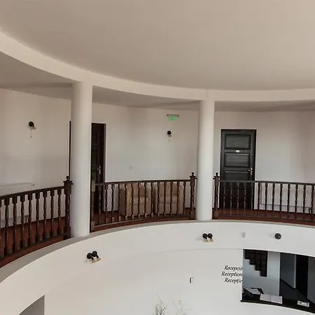 Amadé